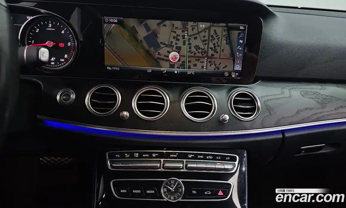 Mercedes-Benz E-Class 2019 1.9 Автомат в Москве № 142739, фото 18