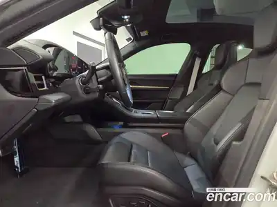 Porsche Taycan 2025 0.1 Автомат в Москве № 146183, миниатюра 7