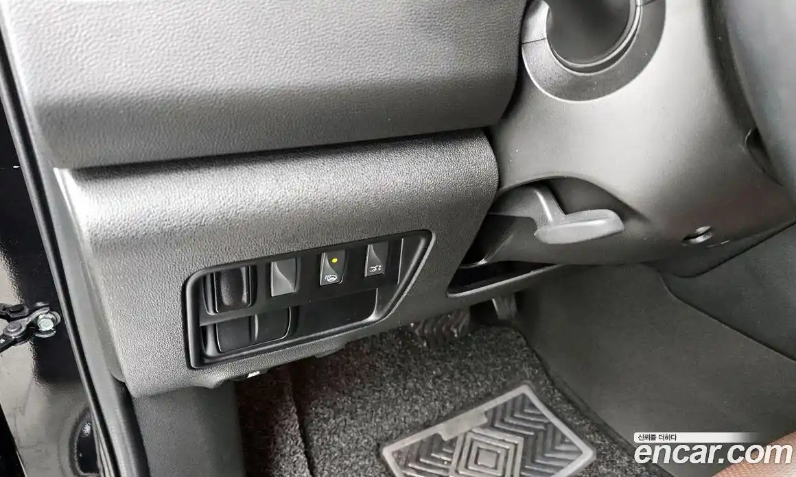 Renault QM6 2017 2.0 Автомат в Москве № 147876, фото 18