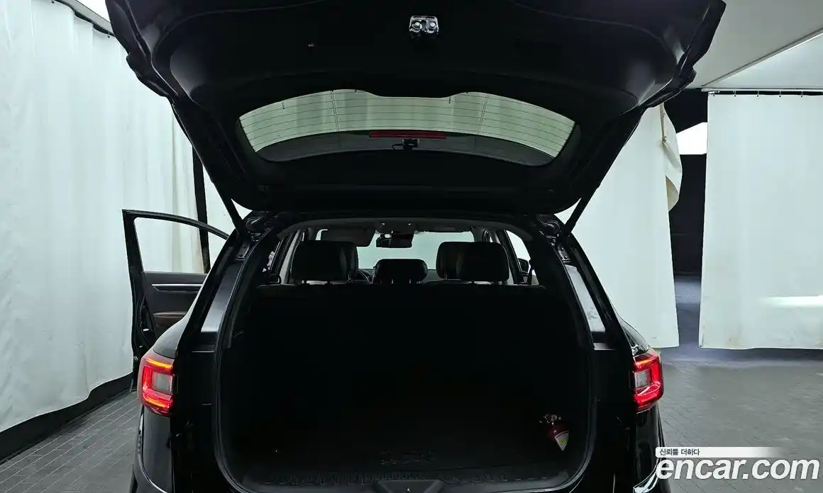 Renault QM6 2017 2.0 Автомат в Москве № 147876, фото 20