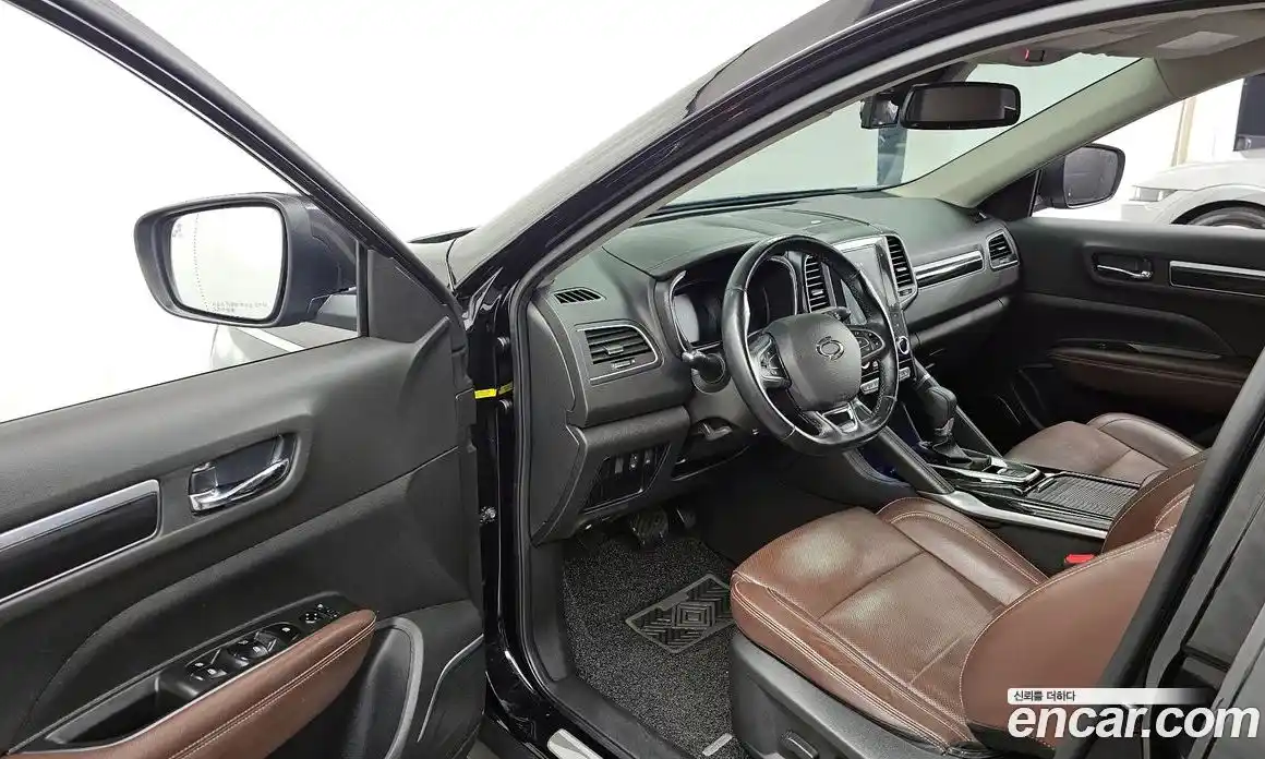 Renault QM6 2017 2.0 Автомат в Москве № 147876, фото 10