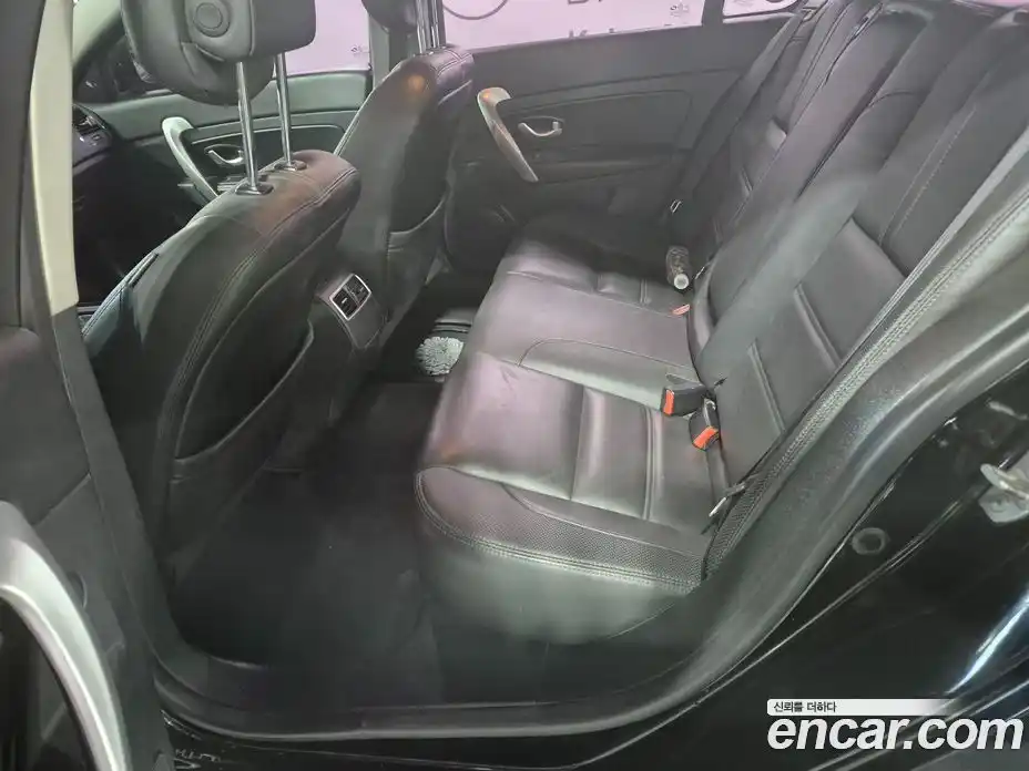 Renault SM5 2016 2.0 Автомат в Москве № 148702, фото 11