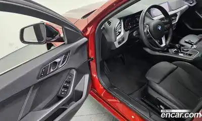 BMW 1-Series 2021 2.0 Автомат в Москве № 159150, миниатюра 2