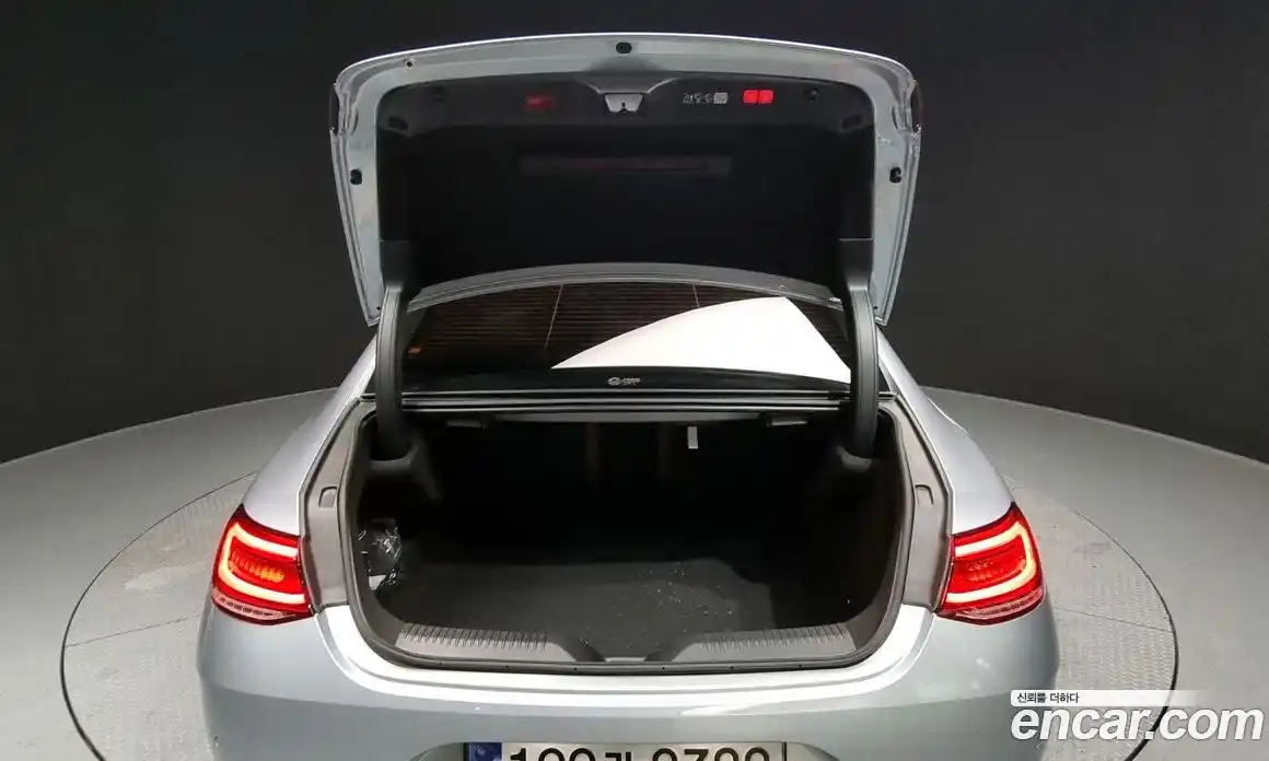 Mercedes-Benz CLS-Class 2023 2.0 Автомат в Москве № 160313, фото 20