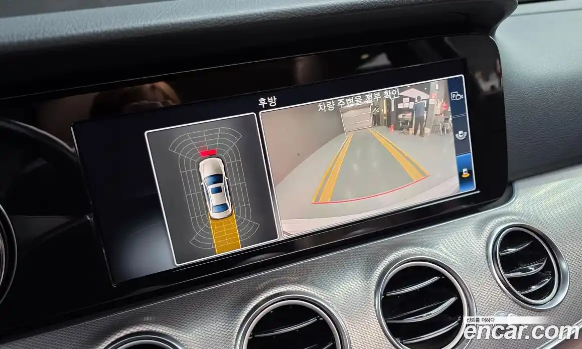 Mercedes-Benz E-Class 2018 2.0 Автомат в Москве № 160730, фото 15