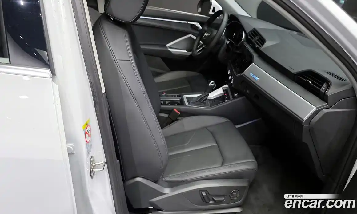 Audi Q3 2025 2.0 Автомат в Москве № 162272, фото 15