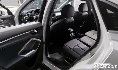 Audi Q3 2025 2.0 Автомат в Москве № 162272, миниатюра 8