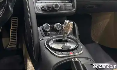 Audi R8 2008 4.2 Автомат в Москве № 163402, миниатюра 2