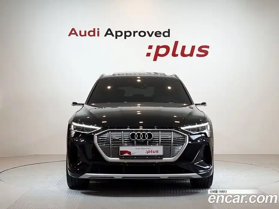 Audi e-tron 2022 0.2 Автомат в Москве № 163988, фото 3