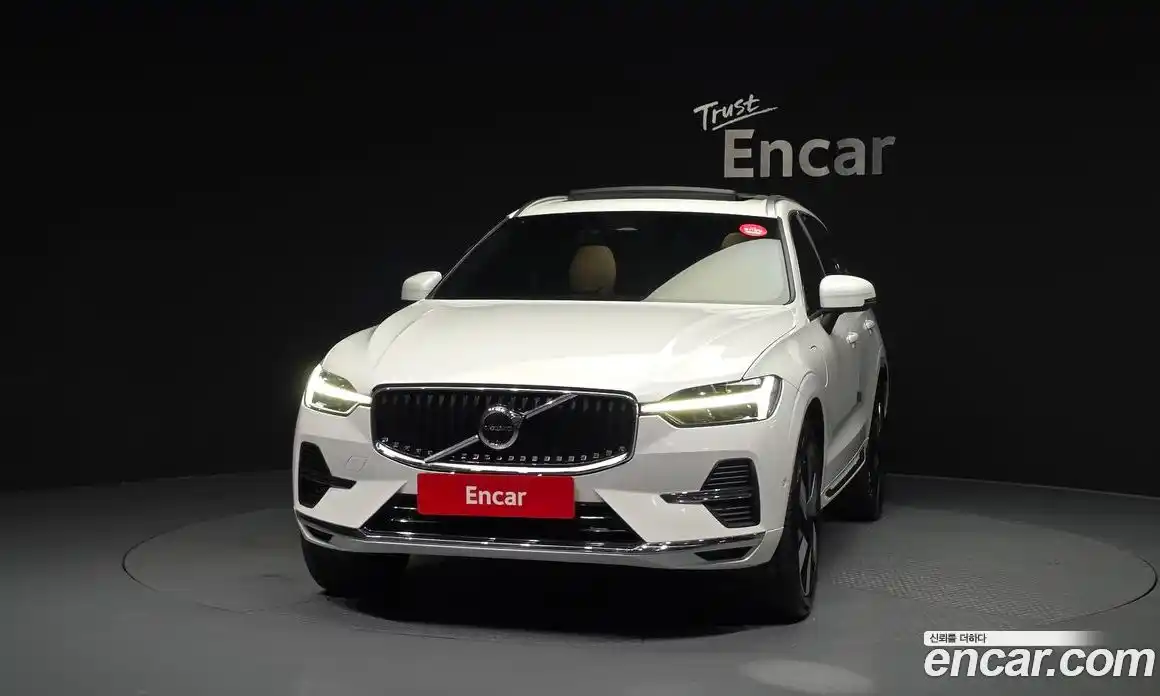 Volvo XC60 2025 2.0 Автомат в Москве № 164198, фото 14