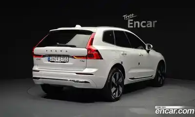 Volvo XC60 2025 2.0 Автомат в Москве № 164198, миниатюра 4