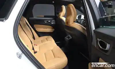 Volvo XC60 2025 2.0 Автомат в Москве № 164198, миниатюра 10