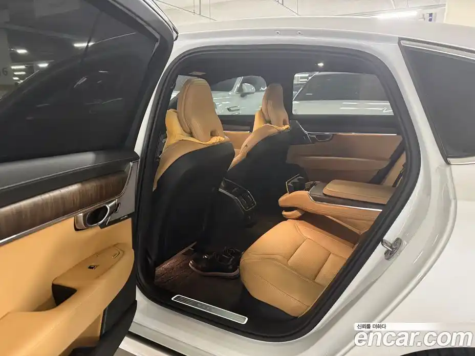 Volvo S90 2023 2.0 Автомат в Москве № 164814, фото 10