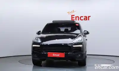 Porsche Cayenne, 2015