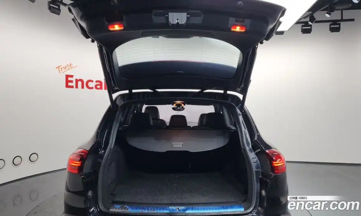 Porsche Cayenne 2015 3.0 Автомат в Москве № 165709, фото 11