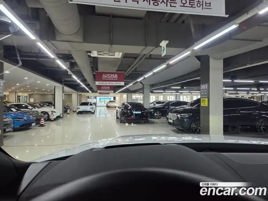 Land Rover Discovery 2025 3.0 Автомат в Москве № 166030, фото 17