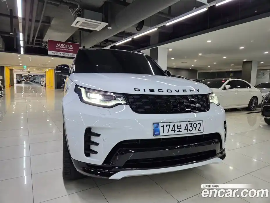 Land Rover Discovery 2025 3.0 Автомат в Москве № 166030, фото 3