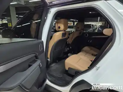 Land Rover Discovery 2025 3.0 Автомат в Москве № 166030, миниатюра 9