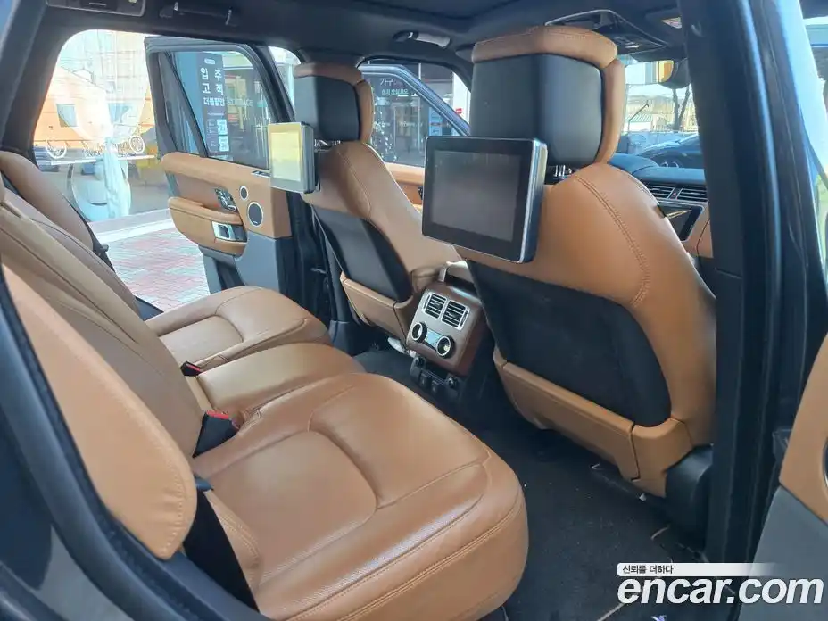 Land Rover Range-Rover 2019 4.4 Автомат в Москве № 166758, фото 13