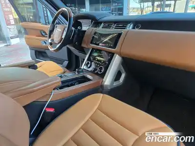 Land Rover Range-Rover 2019 4.4 Автомат в Москве № 166758, миниатюра 10