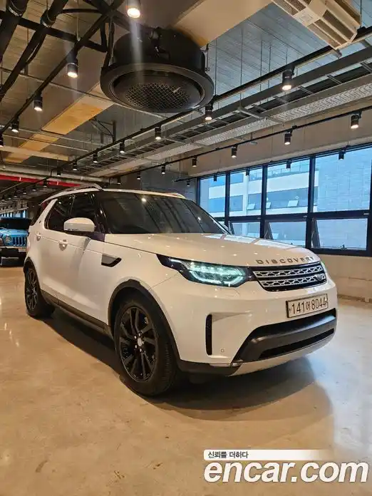 Land Rover Discovery 2017 2.0 Автомат в Москве № 166810, фото 2