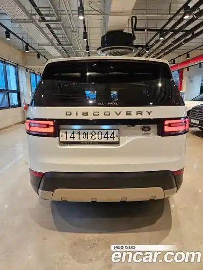 Land Rover Discovery 2017 2.0 Автомат в Москве № 166810, миниатюра 4