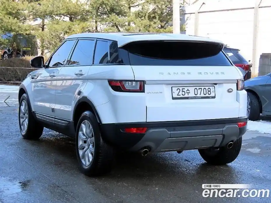 Land Rover Range-Rover Evoque 2016 2.0 Автомат в Москве № 166860, фото 3