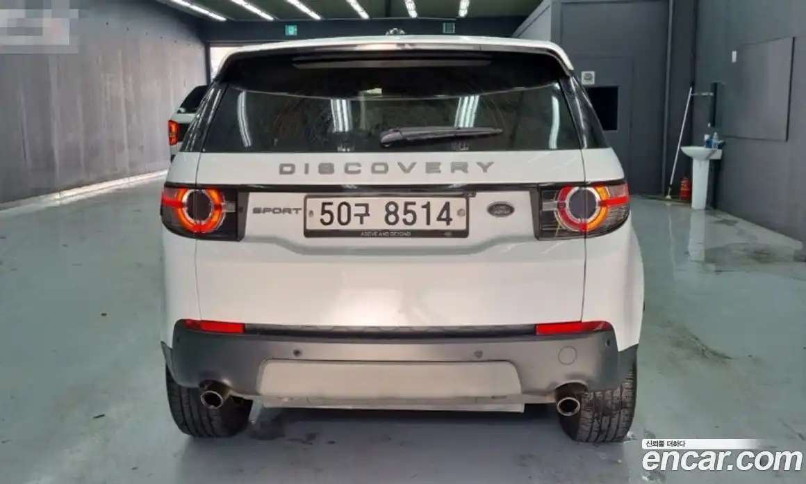 Land Rover Discovery Sport 2016 2.0 Автомат в Москве № 166884, фото 4