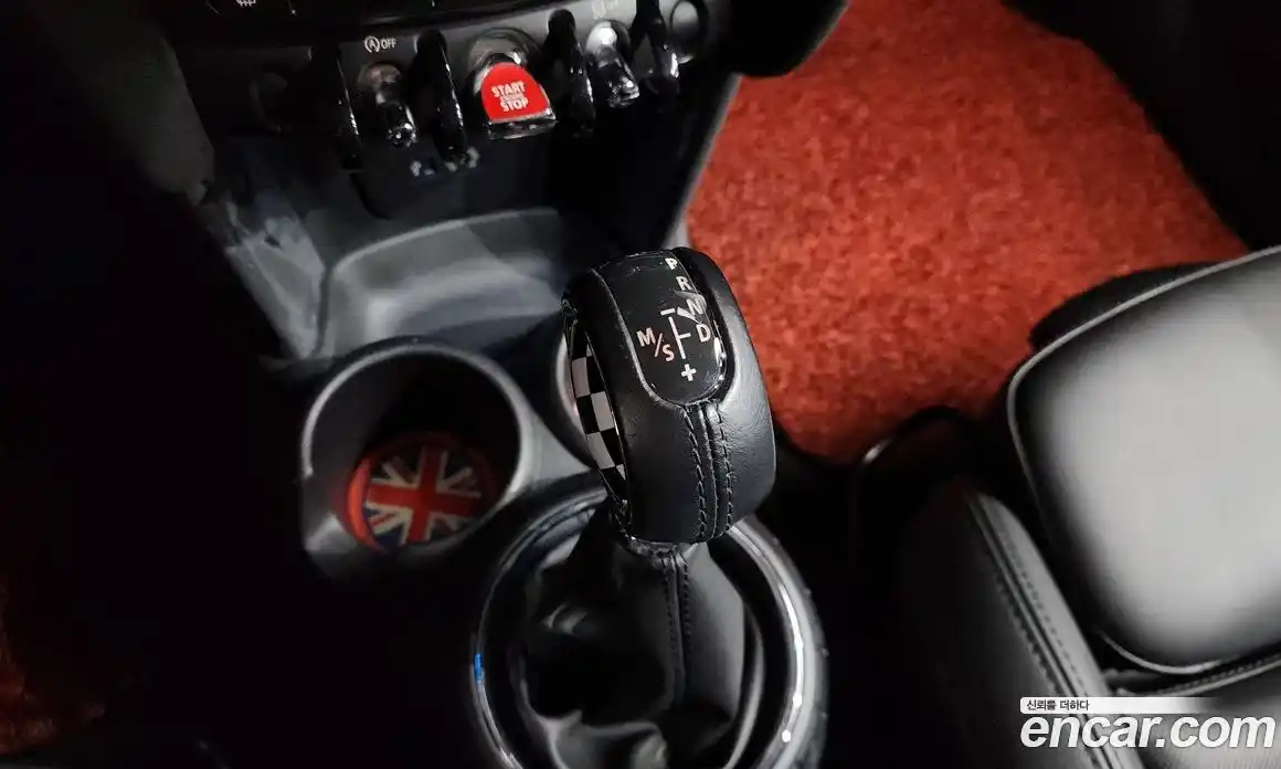 Mini Cooper 2017 1.5 Автомат в Москве № 167222, фото 16