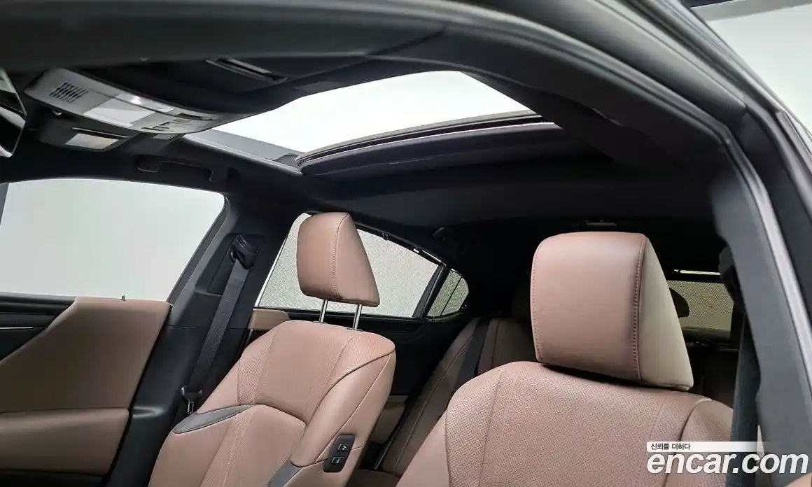 Lexus ES 2026 2.5 Автомат в Москве № 167983, фото 12