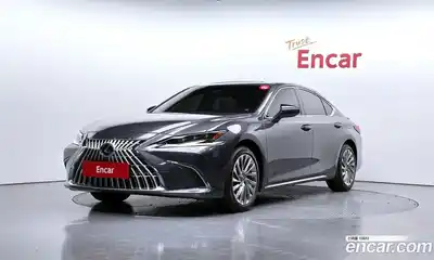 Lexus ES 2026 2.5 Автомат в Москве № 167983, миниатюра 4