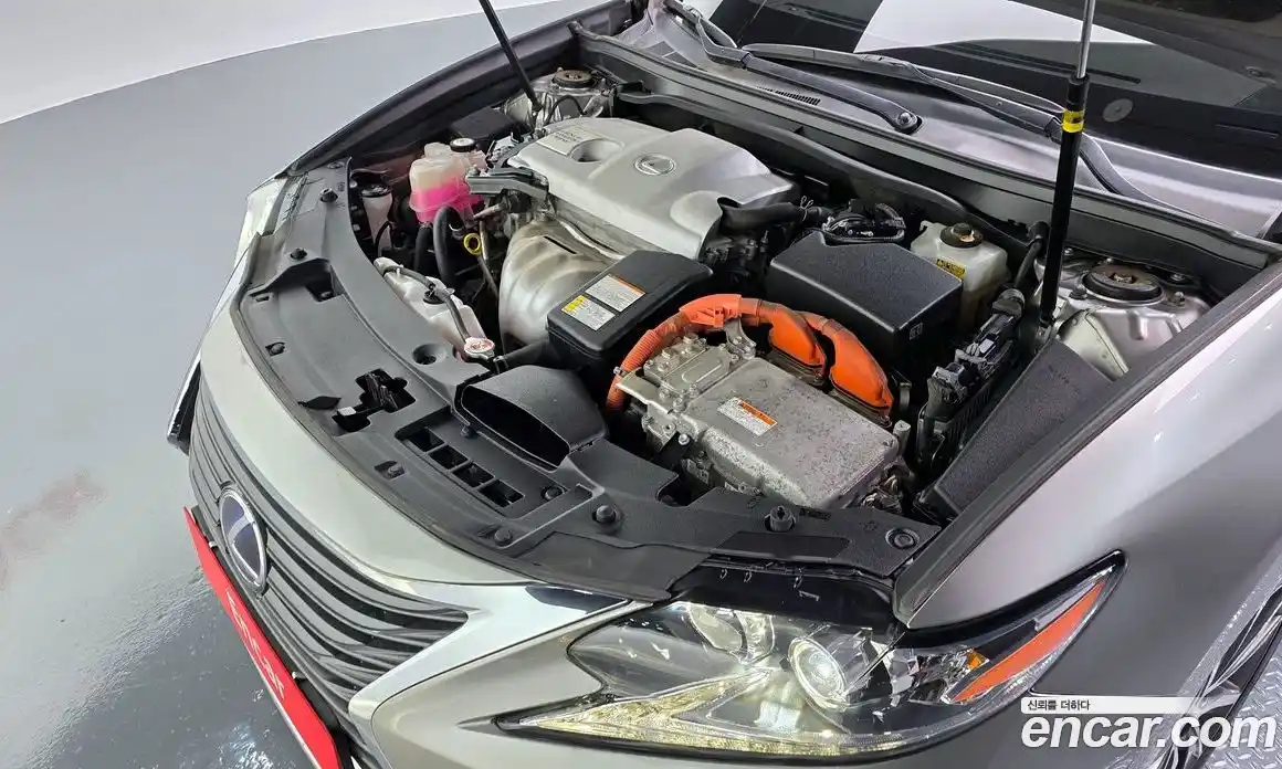 Lexus ES 2017 2.5 Автомат в Москве № 168218, фото 12