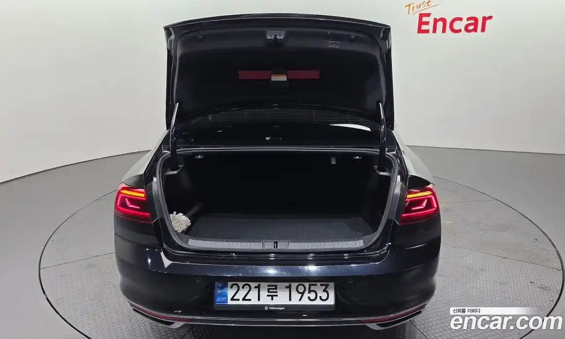 Volkswagen Passat 2022 2.0 Автомат в Москве № 168591, фото 20