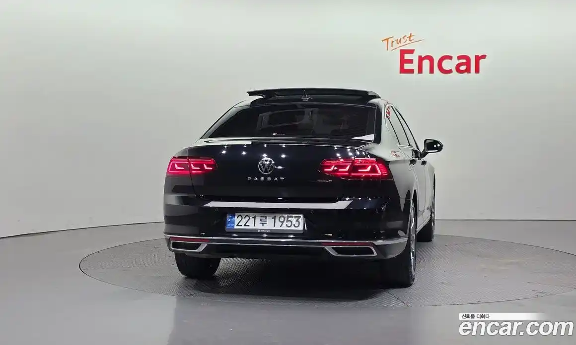 Volkswagen Passat 2022 2.0 Автомат в Москве № 168591, фото 4