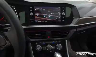 Volkswagen Jetta 2020 1.4 Автомат в Москве № 168852, миниатюра 2