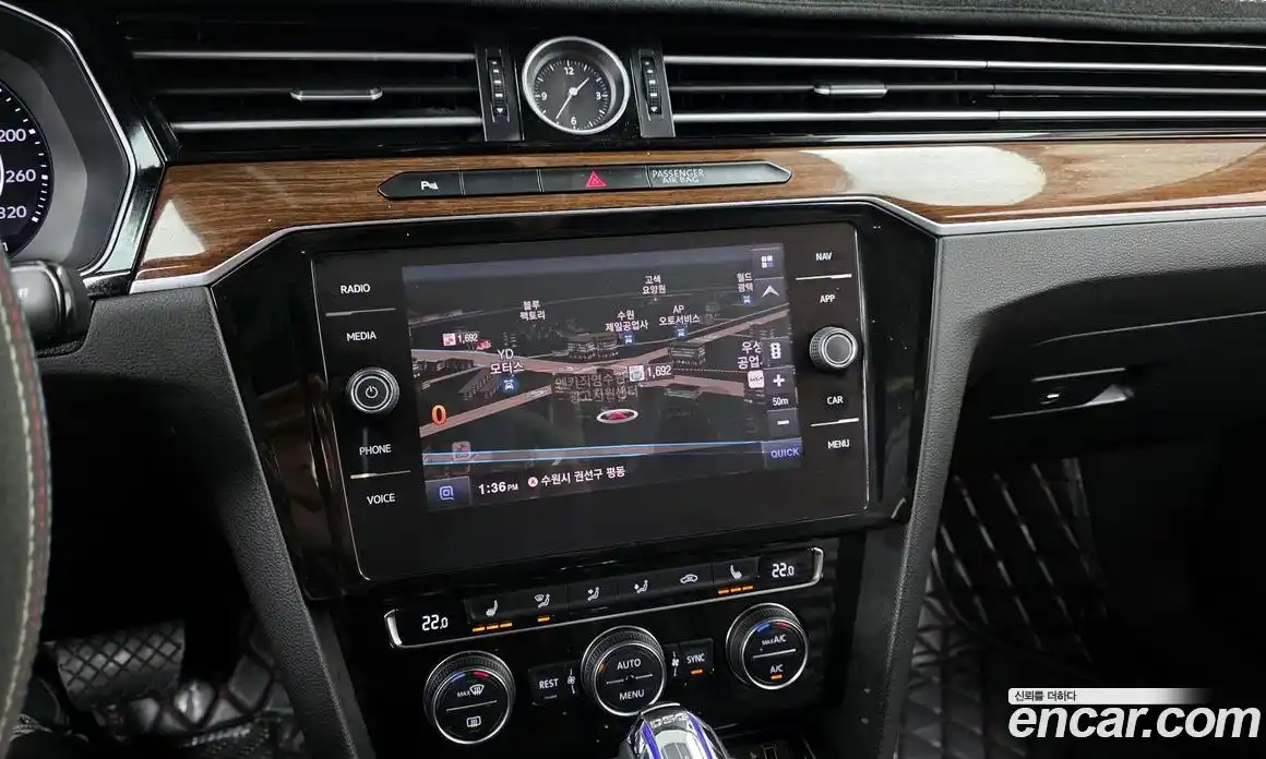 Volkswagen Passat 2018 2.0 Автомат в Москве № 168899, фото 14