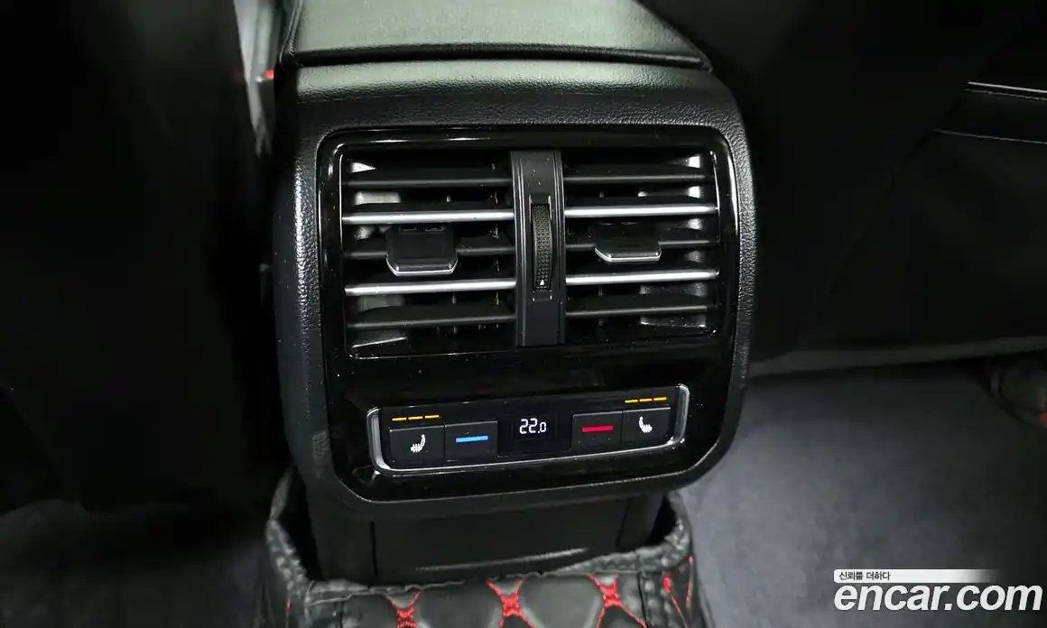 Volkswagen Passat 2018 2.0 Автомат в Москве № 168899, фото 19