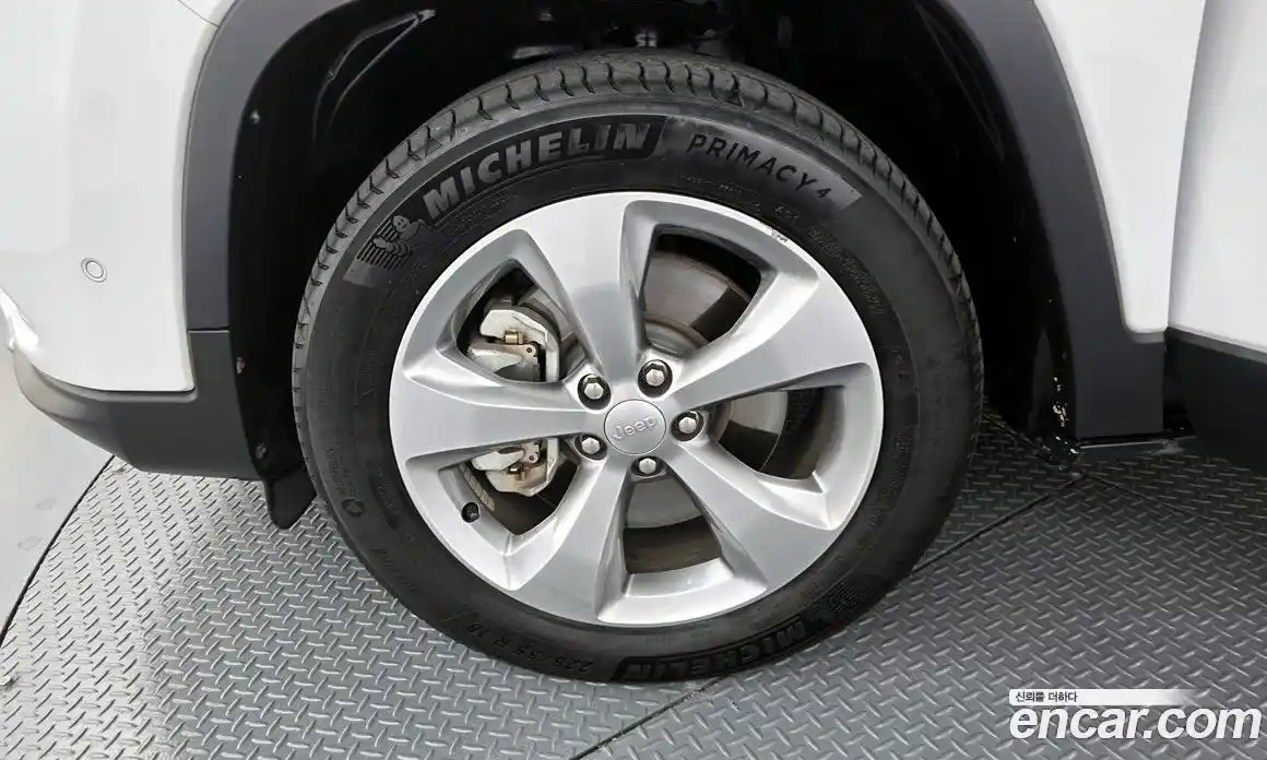 Jeep Cherokee 2022 2.4 Автомат в Москве № 169468, фото 20