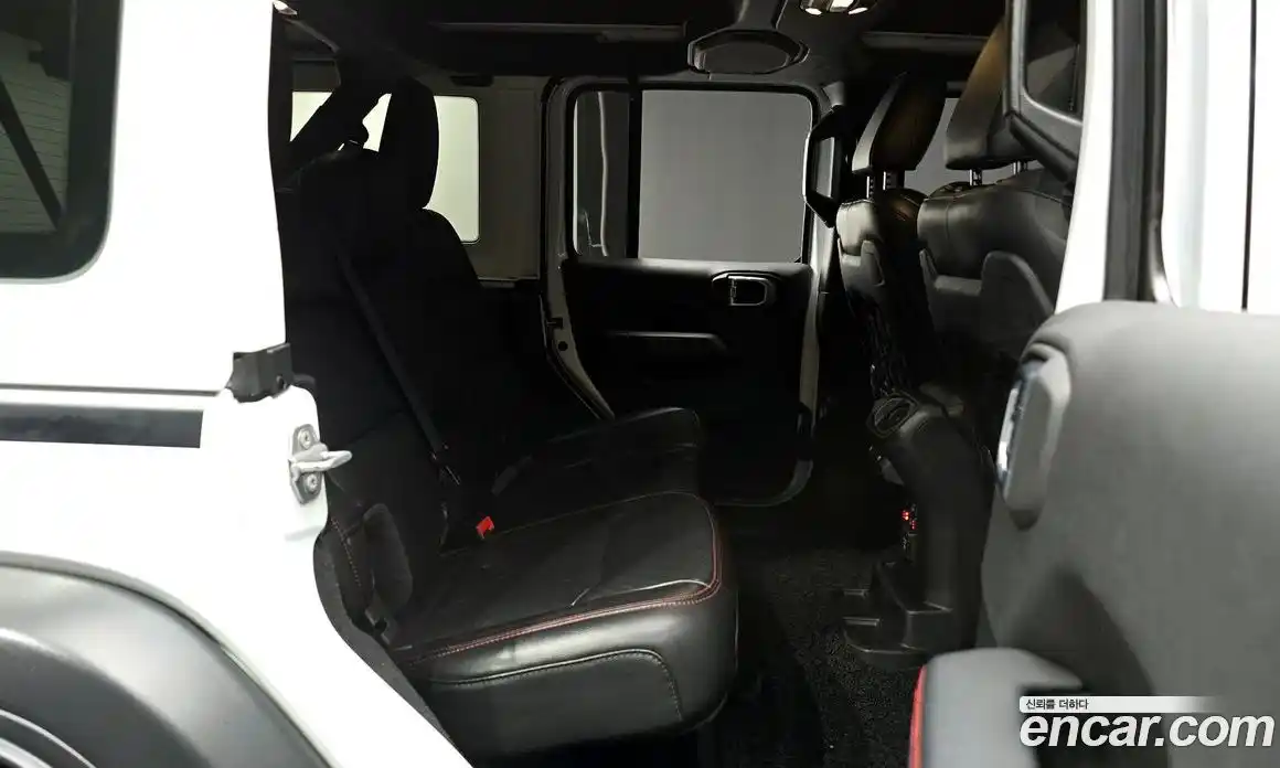 Jeep Wrangler 2020 2.0 Автомат в Москве № 169706, фото 3