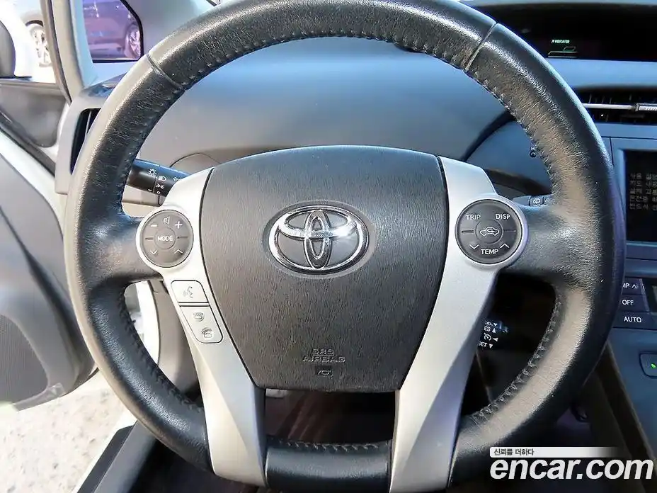 Toyota Prius 2011 1.8 Автомат в Москве № 170349, фото 8