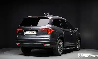 Honda Pilot 2017 3.5 Автомат в Москве № 170653, миниатюра 6