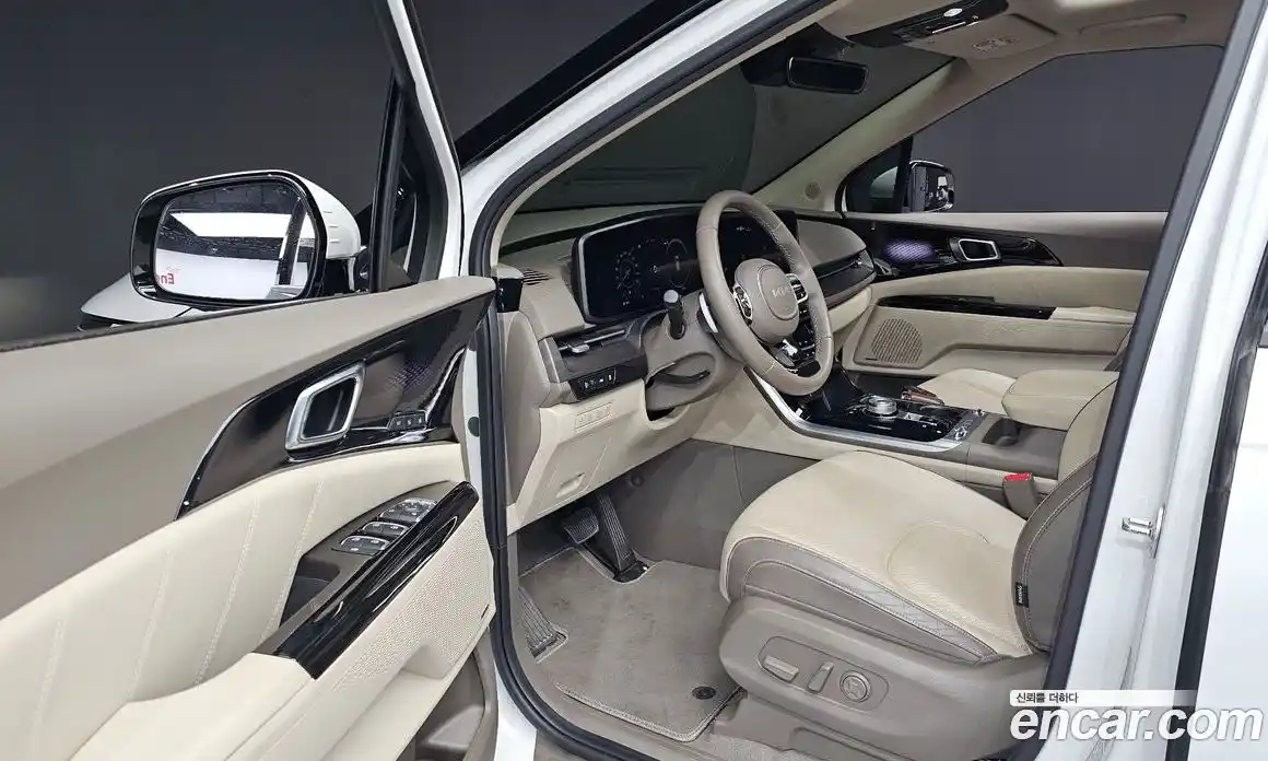 Kia Canival 2023 2.2 Автомат в Москве № 17119, фото 11