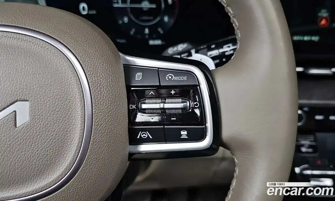 Kia Canival 2023 2.2 Автомат в Москве № 17119, фото 16