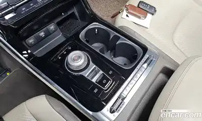 Kia Canival 2023 2.2 Автомат в Москве № 17119, миниатюра 9