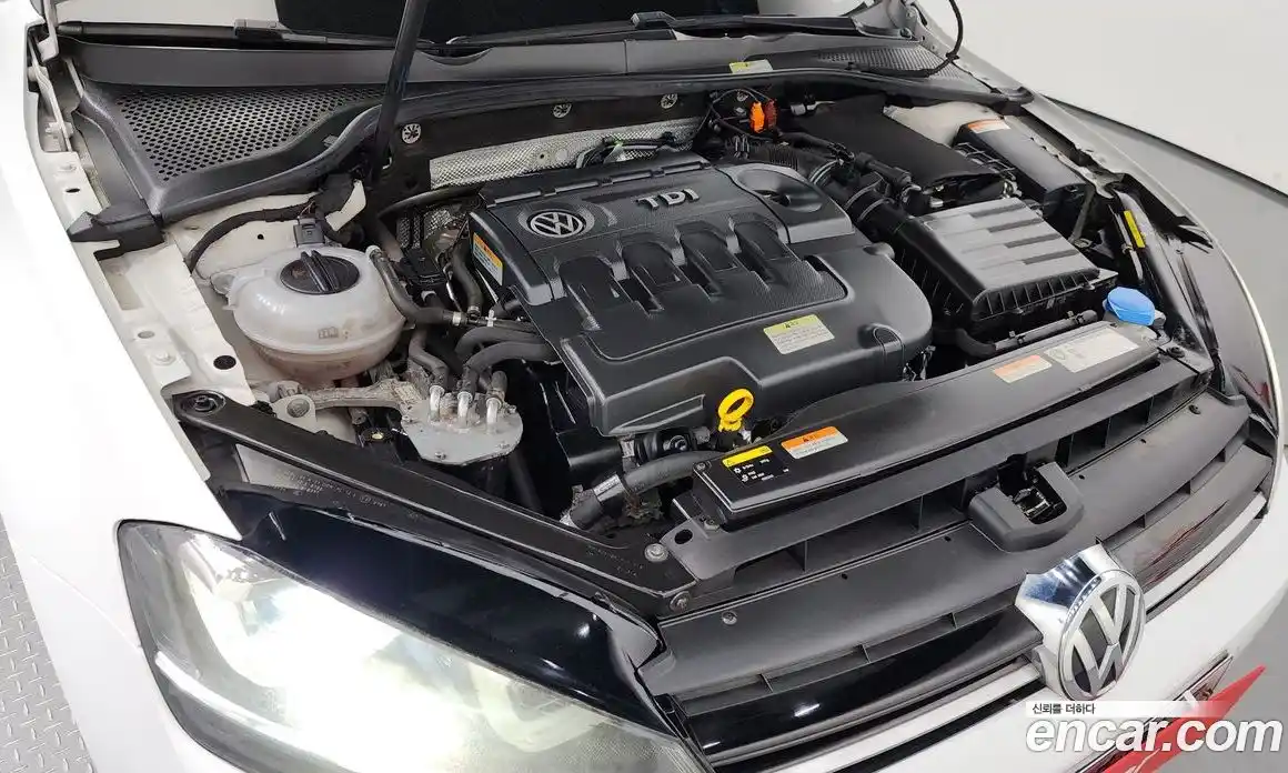 Volkswagen Golf 2014 2.0 Автомат в Москве № 175554, фото 6