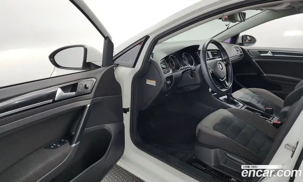 Volkswagen Golf 2014 2.0 Автомат в Москве № 175554, фото 10