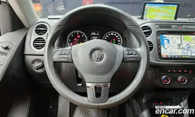 Volkswagen Tiguan, 2016