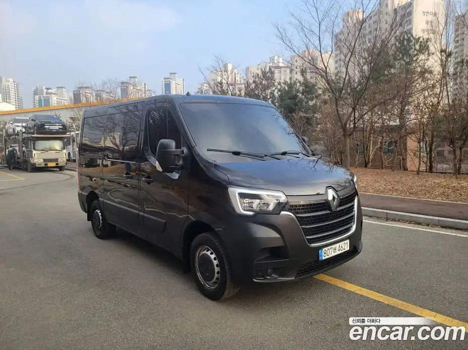 Renault Master 2022 2.3 Механическая в Москве № 185533, фото 1