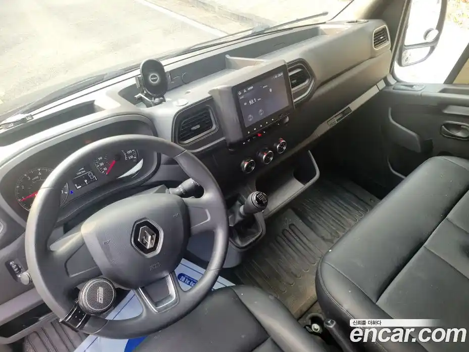Renault Master 2022 2.3 Механическая в Москве № 185533, фото 13