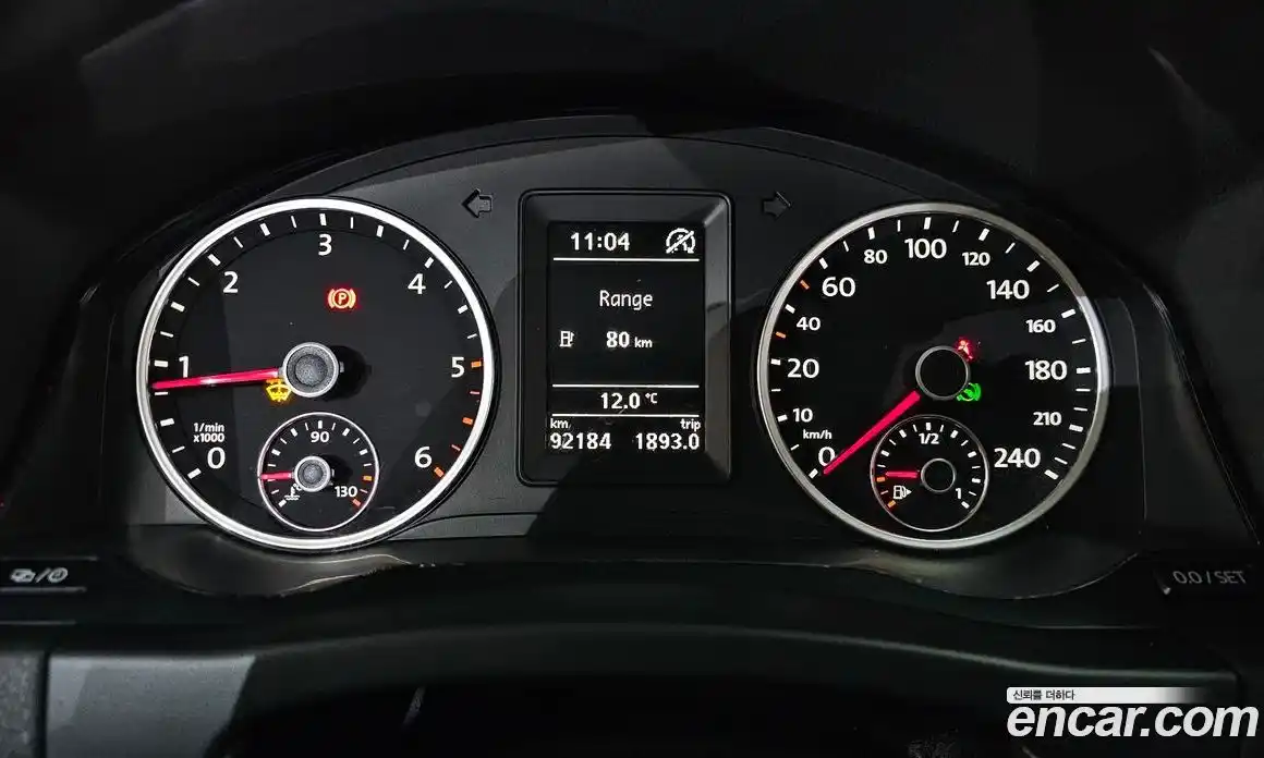 Volkswagen Tiguan 2014 2.0 Автомат в Москве № 186206, фото 19